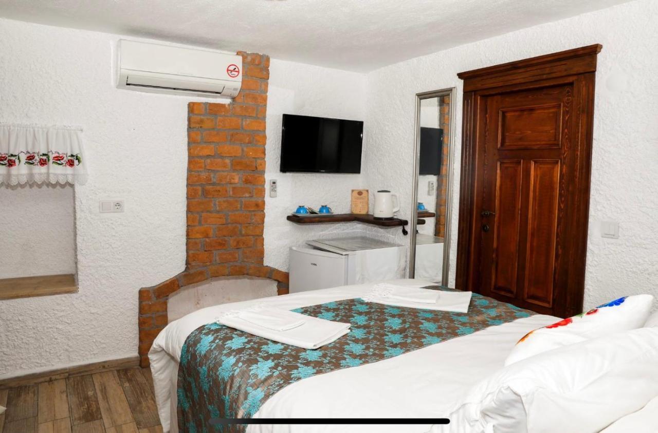 Villa Teos Otel İzmir Buitenkant foto